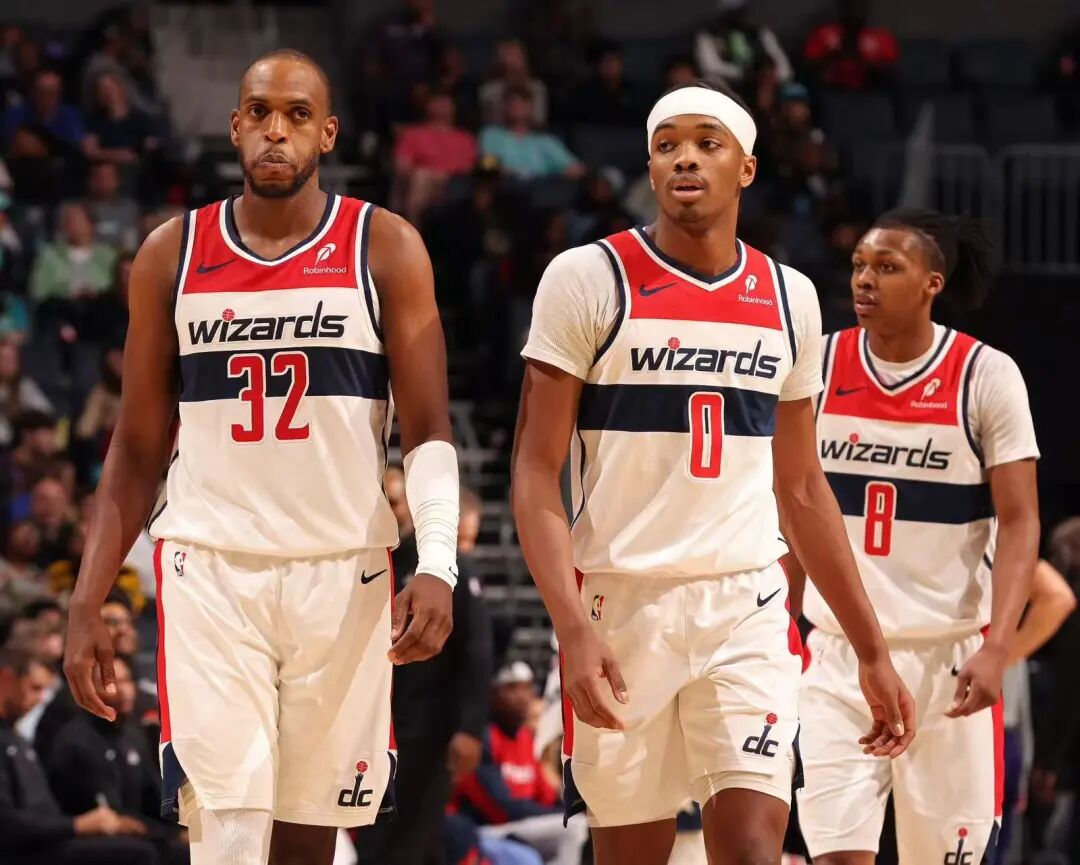 ayx 爱游戏 体育赛事包含华盛顿奇才内部会议纪要流出：清晨主帅复盘；NBA季后赛使命明确；训练强度明显提升的词条